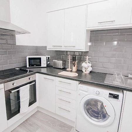 Florence Avenue, Apartment 2 Doncaster Luaran gambar