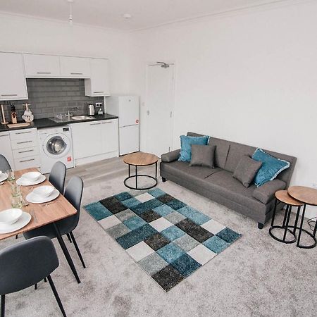 Florence Avenue, Apartment 2 Doncaster Luaran gambar