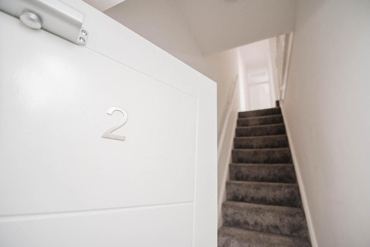 Florence Avenue, Apartment 2 Doncaster Luaran gambar