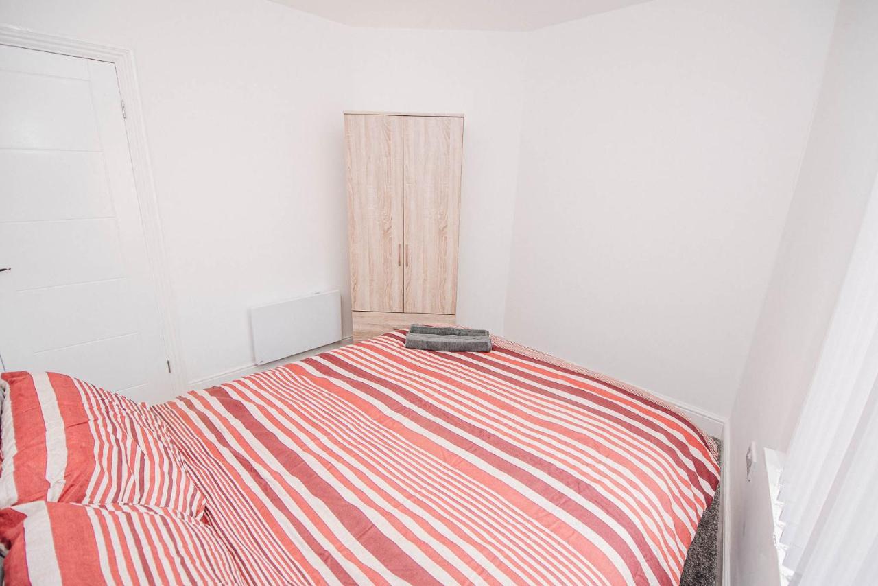Florence Avenue, Apartment 2 Doncaster Luaran gambar