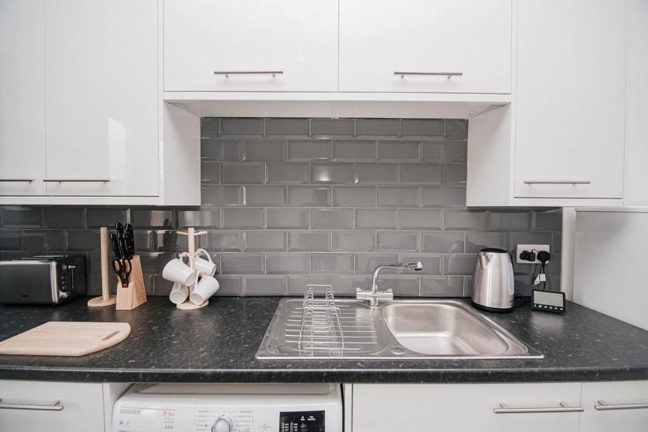 Florence Avenue, Apartment 2 Doncaster Luaran gambar